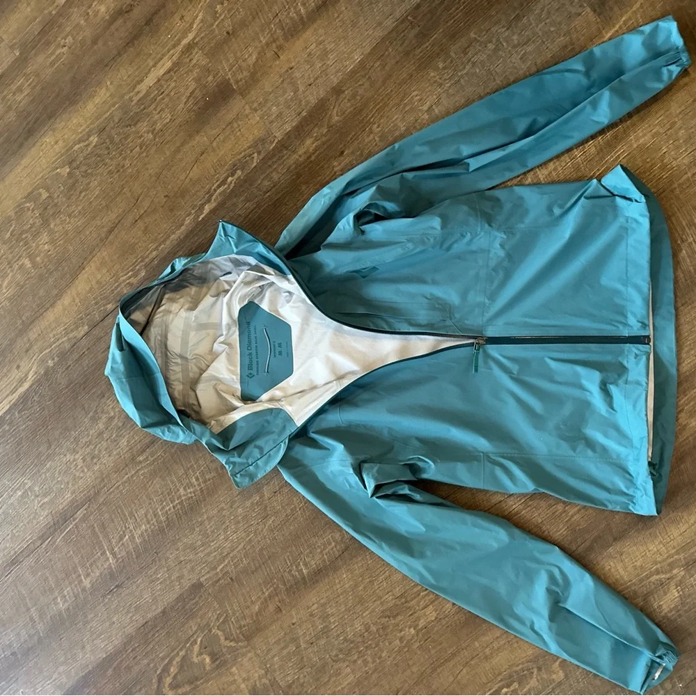 Black Diamond Women's Rain Shell Jacket - Picture 2 of 3